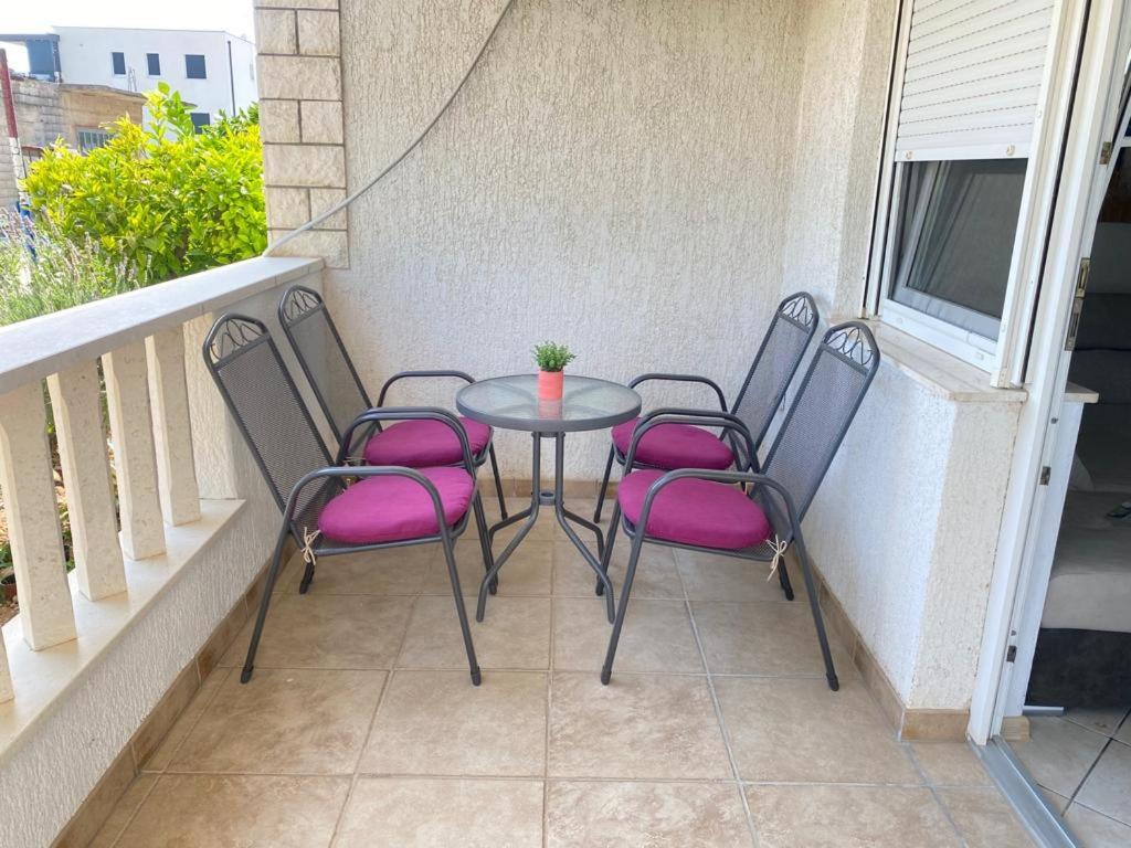 Apartmani Josipa 特罗吉尔 外观 照片