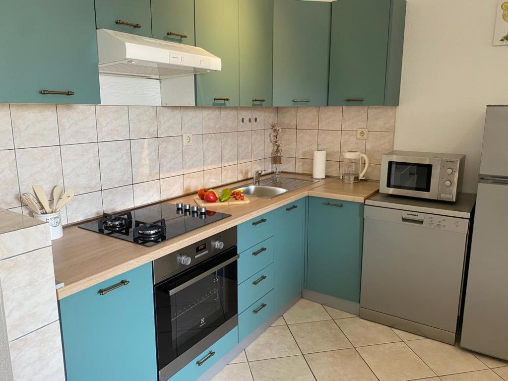 Apartmani Josipa 特罗吉尔 外观 照片